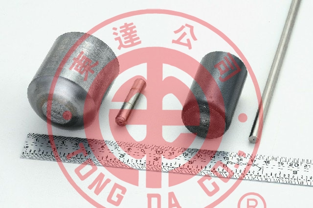 TD-31040--PATENT-Metal tube sealing closing spinning machine 14