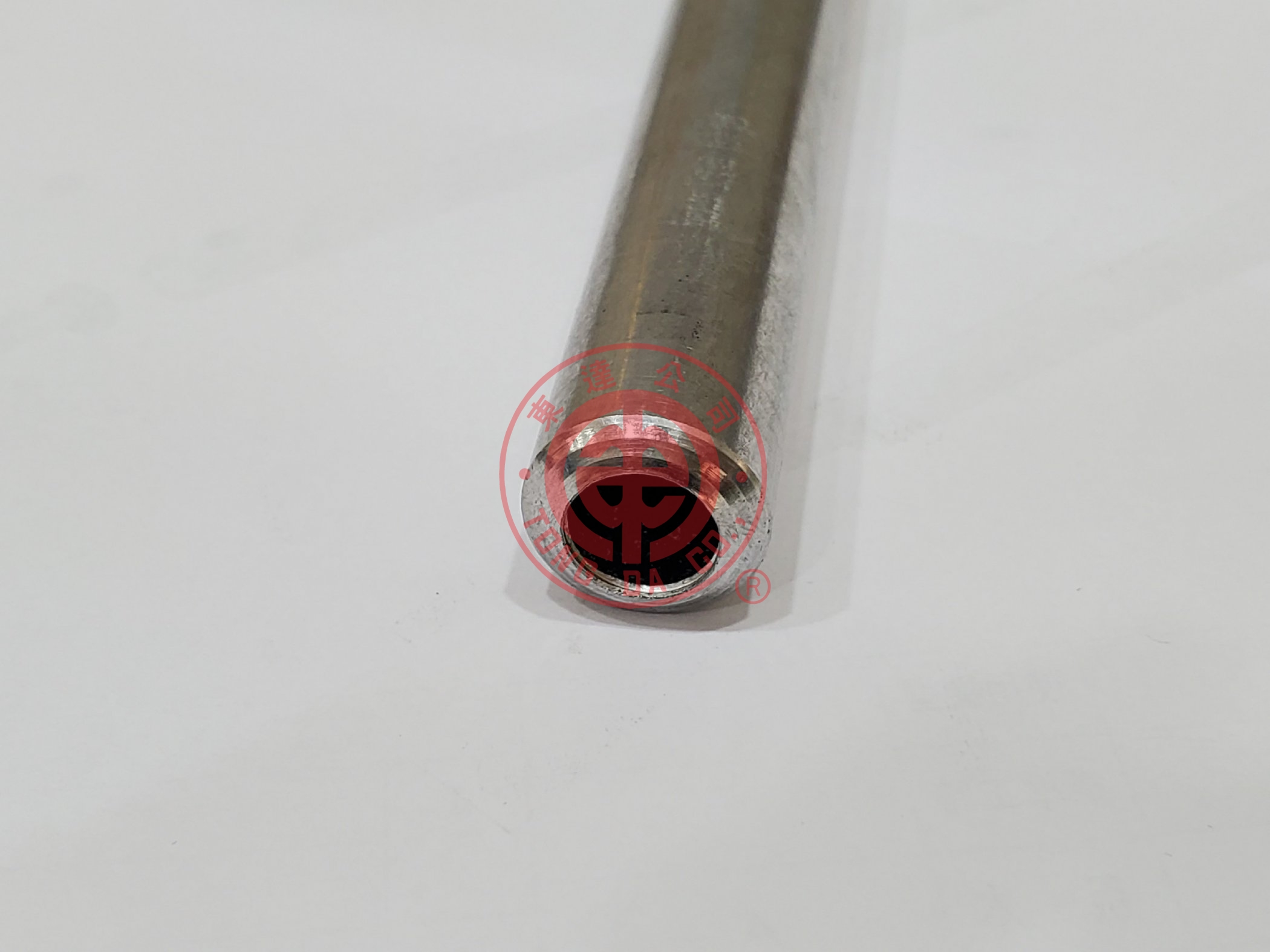 TD-31040--PATENT-Metal tube sealing closing spinning machine 9